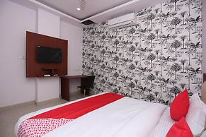 OYO 22079 Hotel Blueberry