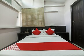 OYO 19292 55 Pillars House