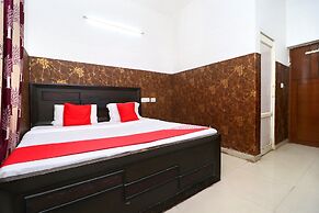 OYO 18943 Hotel Punjab Residency