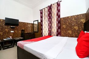 OYO 18943 Hotel Punjab Residency