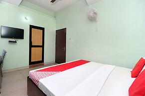 OYO 26665 Hotel Choudhary Residency
