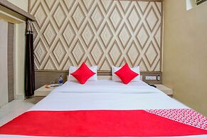 OYO 24838 Hotel Neelam
