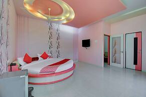 OYO 24838 Hotel Neelam