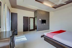 OYO 24838 Hotel Neelam