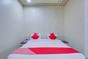 OYO 24838 Hotel Neelam
