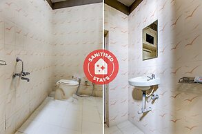 OYO 24838 Hotel Neelam