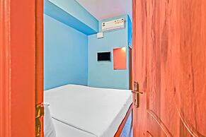 OYO 15392 Sri Sai Guru Comforts