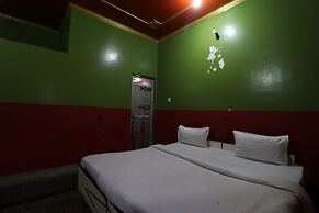 OYO 15392 Sri Sai Guru Comforts