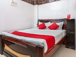 OYO 19396 Cristal Residency