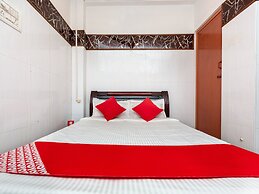 OYO 19396 Cristal Residency