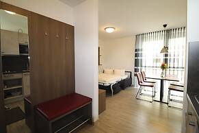 IQ Hotel