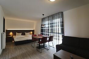 IQ Hotel
