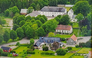 Stora Herrestad Bed & Breakfast