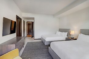 The Lion Vail- 4 BR Modern Mountain Luxury by RedAwning - Save 20% on 