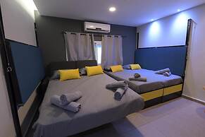 Amdar Hotel & Hostel