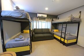 Amdar Hotel & Hostel