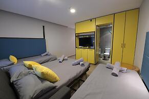 Amdar Hotel & Hostel