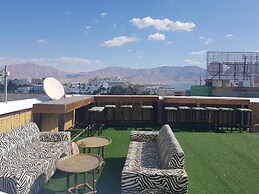 Amdar Hotel & Hostel