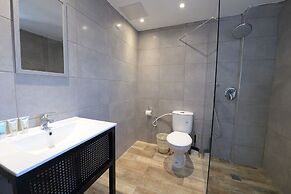 Amdar Hotel & Hostel