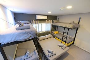 Amdar Hotel & Hostel