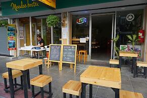 OYO 730 Meedee Hostel