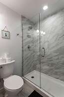 Juniper Mist - Modern 1 Bdr in Downtown