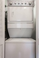 Juniper Mist - Modern 1 Bdr in Downtown