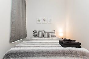 Handsome Mccormick 3bd-2ba Loft