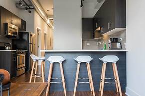 Handsome Mccormick 3bd-2ba Loft