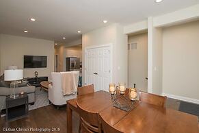 2 Level Home near Wrigley