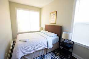 2 Level Home near Wrigley