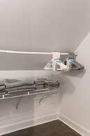 Unique Wrigleyville Gem