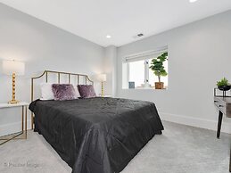 4 BDR Penthouse with Views