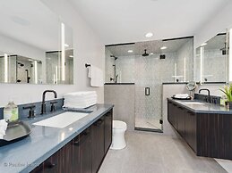 4 BDR Penthouse with Views