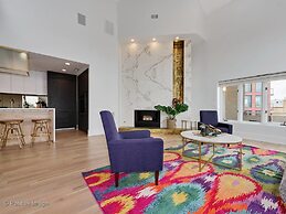 4 BDR Penthouse with Views