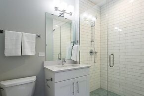 Comfy Executives Studio