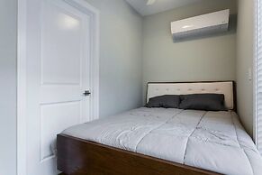 Comfy Executives Studio