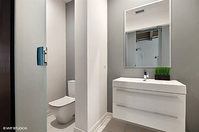 Breathtaking 6 BDR Luxury Condo Downtown Chicago