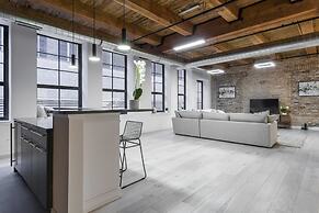 3 BDR Downtown Luxury Loft-spacious, Safe & Secure