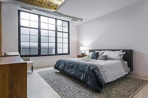 3 BDR Downtown Luxury Loft-spacious, Safe & Secure