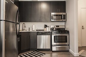 Black Walnut - Modern 1 BDR in Downtown