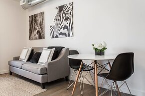 Black Walnut - Modern 1 BDR in Downtown