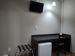 Onix Inn Hotel Cravinhos