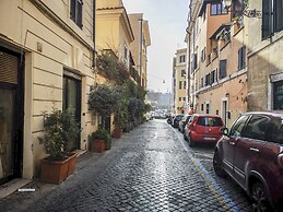 Flatinrome Trastevere