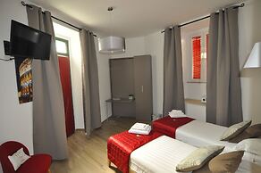 Flatinrome Trastevere Deluxe Rooms