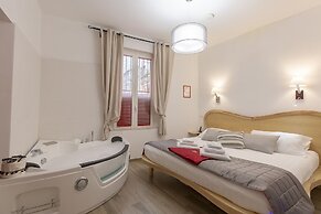 Flatinrome Trastevere Deluxe Rooms