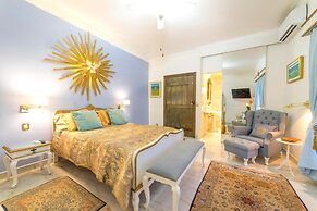 Casa Nostra Boutique Hotel