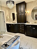 The Palms 3 Bedroom Condo by RedAwning