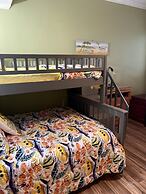 The Palms 3 Bedroom Condo by RedAwning