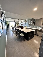 The Palms 3 Bedroom Condo by RedAwning